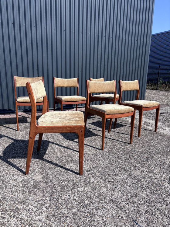 Image 1 of 6 X Vintage Eetkamerstoelen Deens  Teak