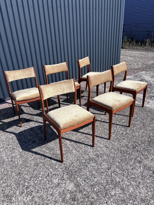 6 X Vintage Eetkamerstoelen Deens  Teak