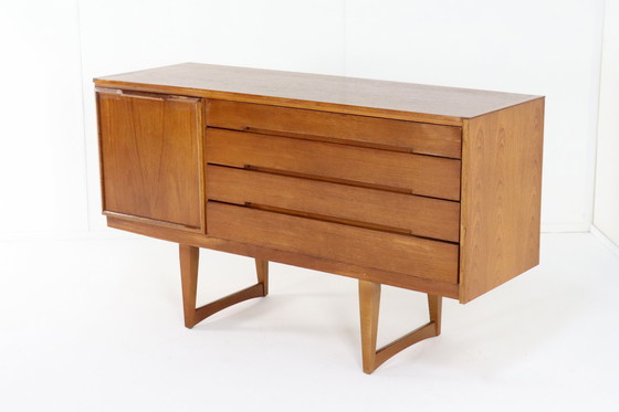 Image 1 of Compact Sideboard 'Baslow' Vintage