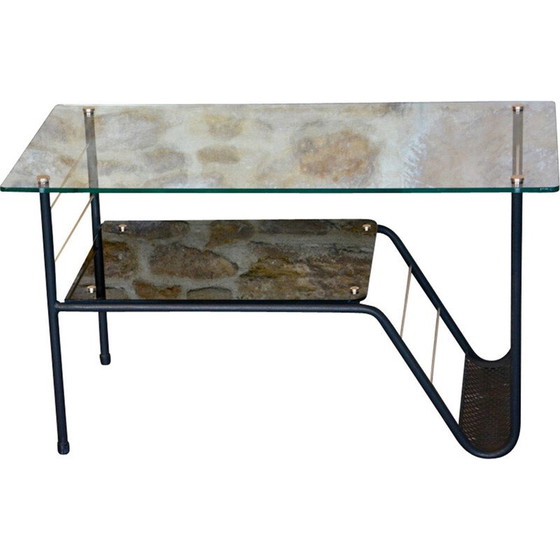 Image 1 of Vintage salontafel met tijdschriftenrek van metaal en glas, 1950