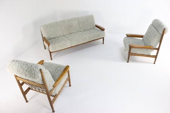 Image 1 of Unieke Flubby Bank + 2 Fauteuils 'Sliedrecht' Vintage