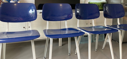 4x Friso Kramer Revolt Stoelen