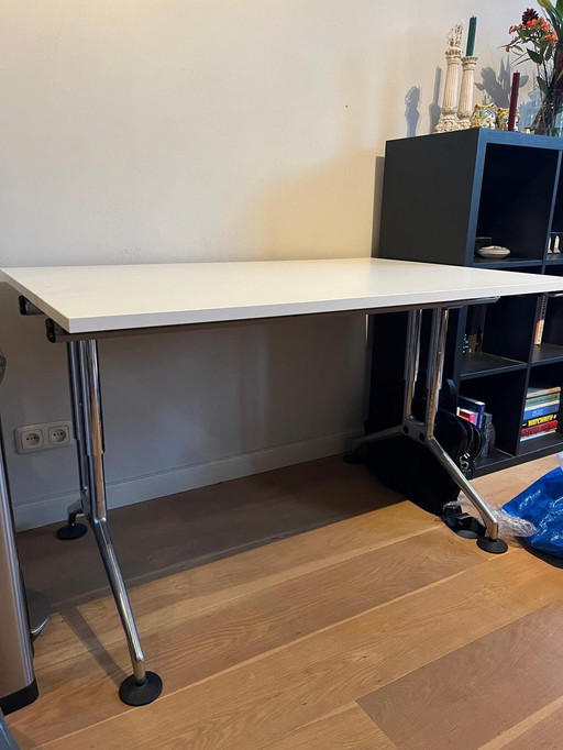 Vitra Spatio zwenkbare designtafel