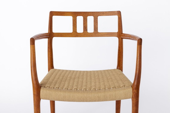 Image 1 of Set 8 + 1 Niels Moller stoelen, model 79, jaren 1960, Deens, Teakhout