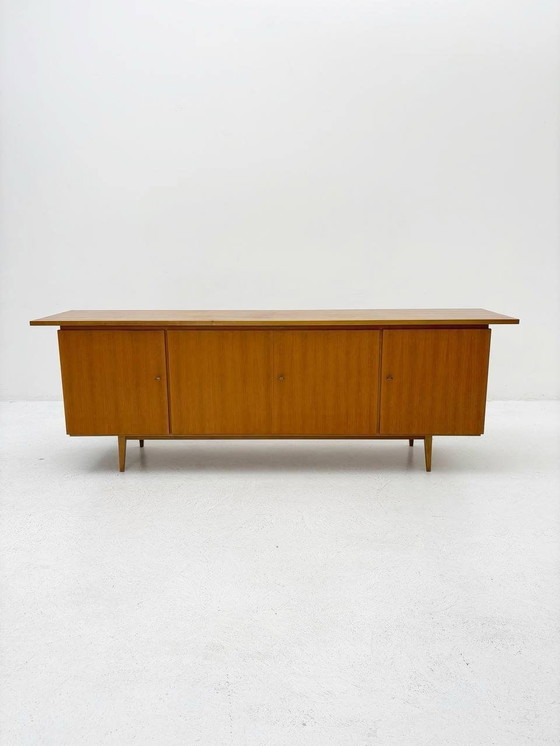 Image 1 of Elegant vintage dressoir van Möbel Rösch