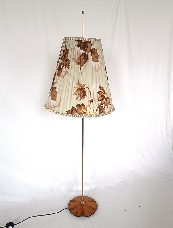 Image 1 of Temde Vloerlamp zestiger jaren met bloemenscherm 