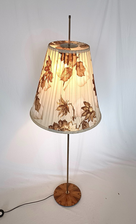 Image 1 of Temde Vloerlamp zestiger jaren met bloemenscherm 