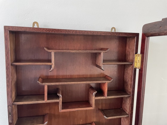 Image 1 of Vintage Chinees Wandkast/ Vitrinekast