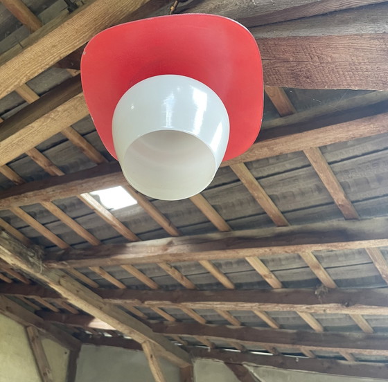 Image 1 of Een vintage glazen lamp uit de jaren 1940