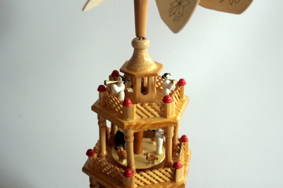 Image 1 of Grote houten kerstpiramide uit het Erzgebirge - Geweldige decoratie