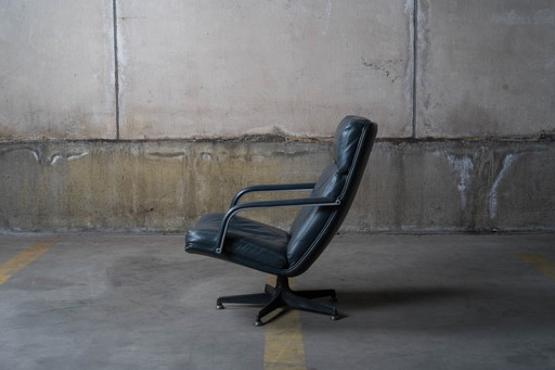 Geoffrey Harcourt - Artifort F141 Fauteuil