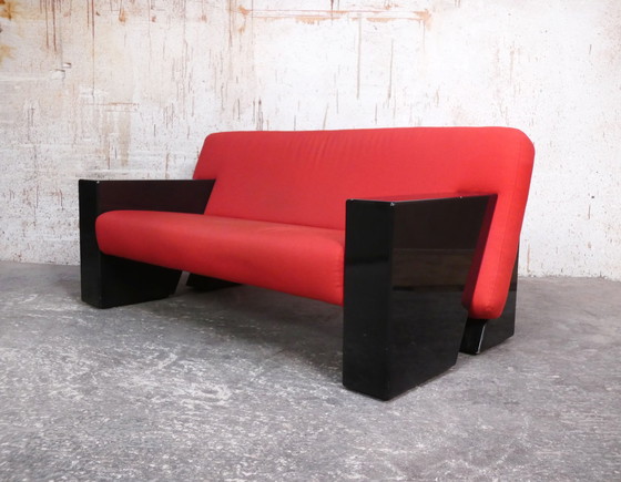 Image 1 of Artifort model 750 - Sandwich sofa - Red Kvadrat