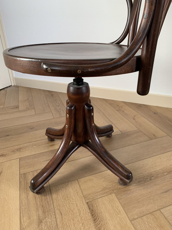 Image 1 of Thonet draaistoel