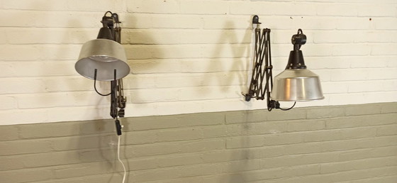 Image 1 of 2 vintage schaarlampen