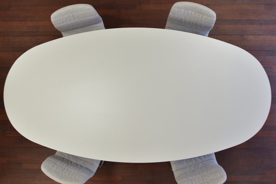 Image 1 of Rob Brandt Design Superellips eettafel