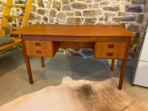 Vintage teak bureau van Tibergaard