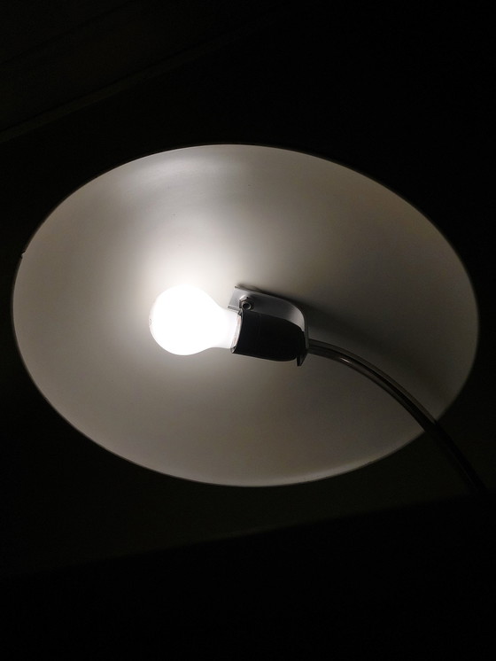 Image 1 of 1X bureaulamp tafellamp veb ddr bauhaus