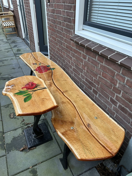 Image 1 of Unieke Handgemaakte Tuinbank En Bijbehorend Bijzettafeltje 