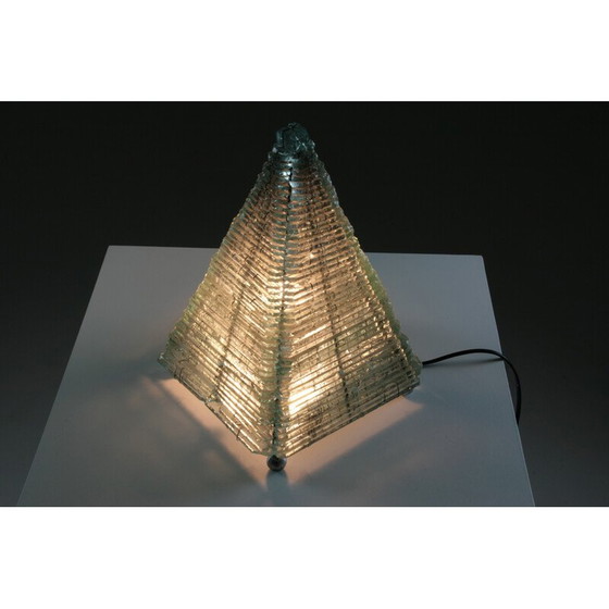 Image 1 of Vintage piramide lamp van glas en metaal, 1970
