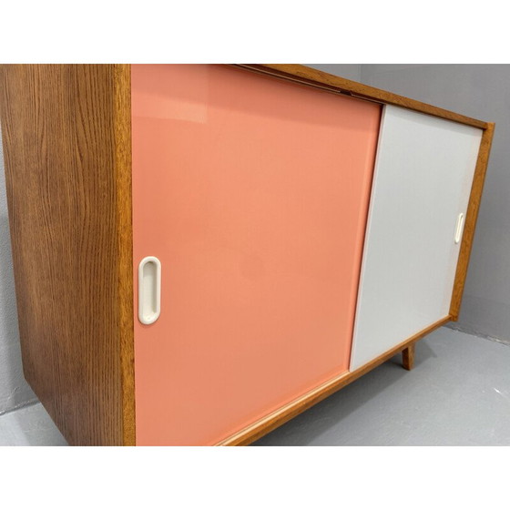 Image 1 of Mid century dressoir U-452 van Jiří Jiroutek, Tsjecho-Slowakije 1960