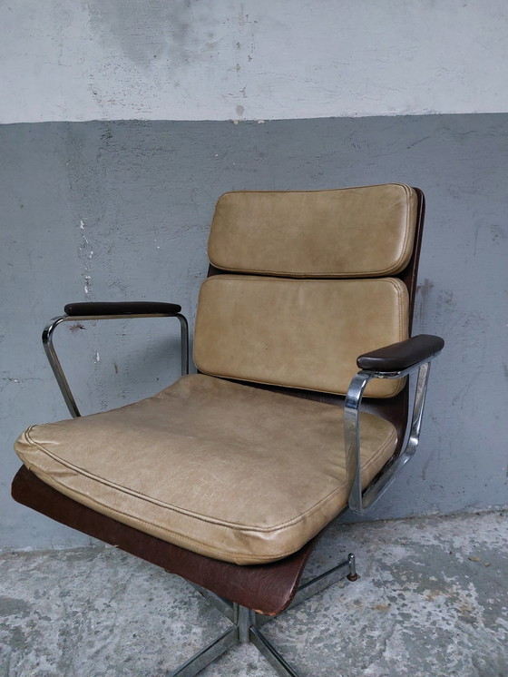 Image 1 of Mid Century Leren Fauteuil