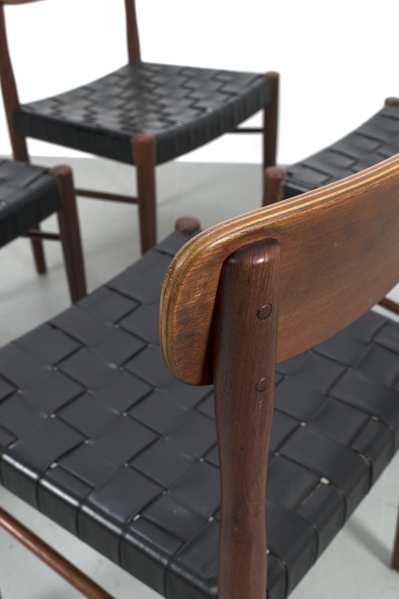 Image 1 of 4x vintage houten stoelen