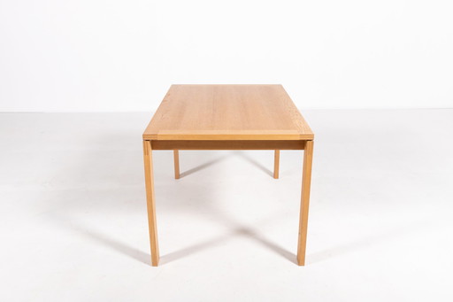 Minimalistische M40 tafel van Henning Jensen & Torben Valeur