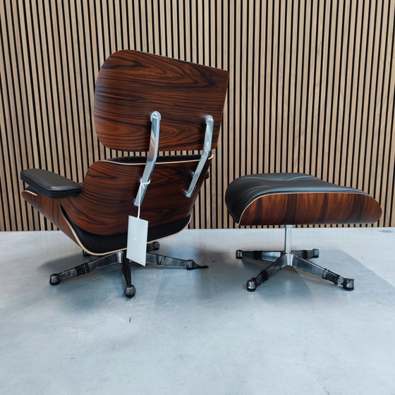 Image 1 of Vitra Eames Lounge chair + Ottoman