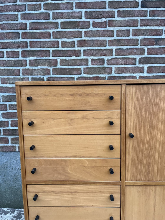 Image 1 of Vintage Berken Highboard Met 8 Laden 