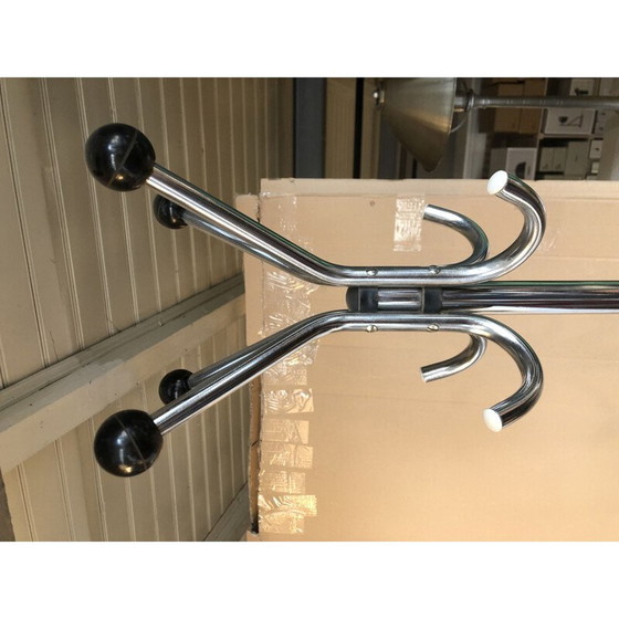 Image 1 of Vintage verchroomd metaal en bakelieten hanger, 1940