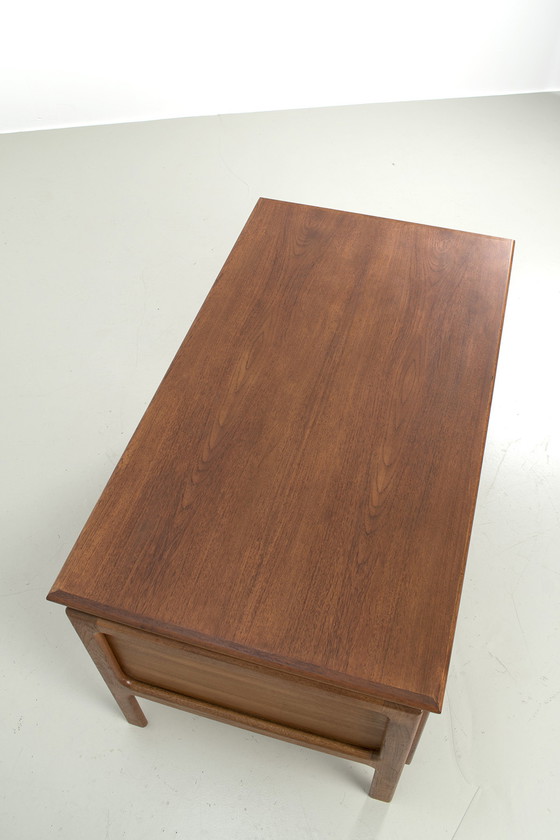 Image 1 of GV Møbler vintage bureau