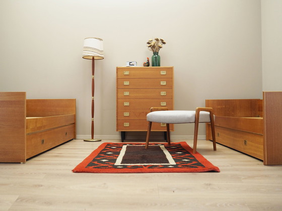 Image 1 of Essenhouten bed, Deens ontwerp, 1970S, Productie: Denemarken