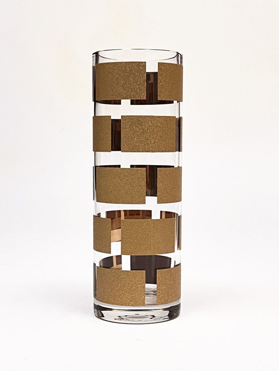 Image 1 of "Lara Oro" Vaas Ontwerp Defne Koz Voor Hvc Egizia Door Sottsass Associati