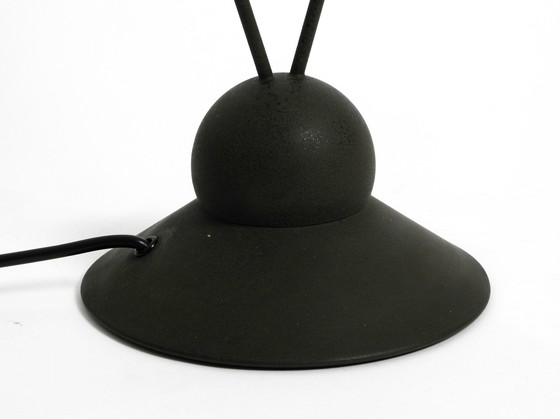 Image 1 of Zeer zeldzame Italiaanse tafellamp uit 1980 van Veart met Murano glazen kap in post modern design