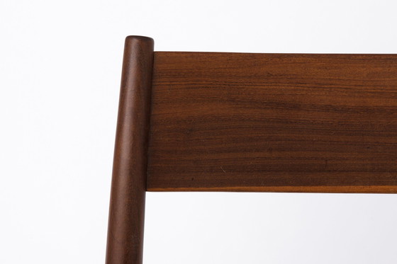 Image 1 of 1 Van 5 Deense stoelen 1960S - Teak Vintage
