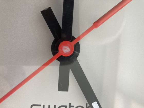 Image 1 of Swatch XXL wandhorloge uit 1996