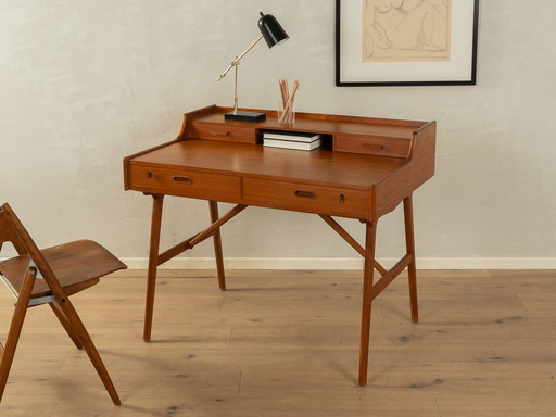 Bureau 1960S, Arne Wahl Iversen