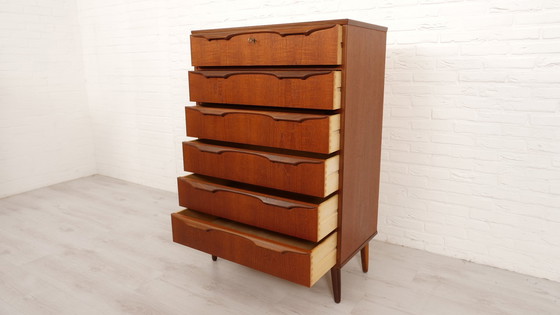 Image 1 of Vintage Deense Ladekast | Teak | 6 Lades | 122 cm