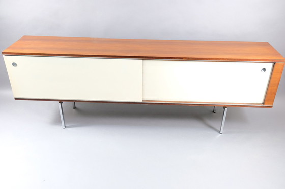 Image 1 of Spectrum dressoir van Martin Visser en Walter Antonis