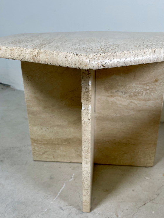 Image 1 of Sidetables Travertin Met Zeshoekig Blad