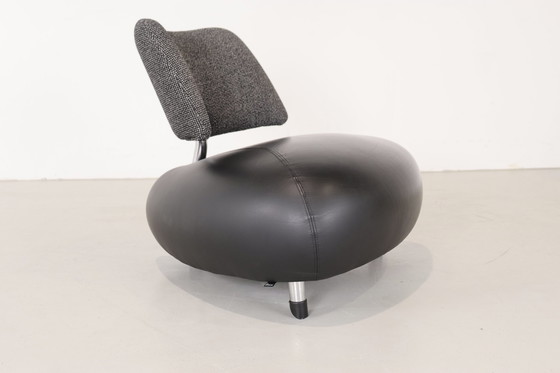 Image 1 of Leolux Pallone zwarte fauteuil