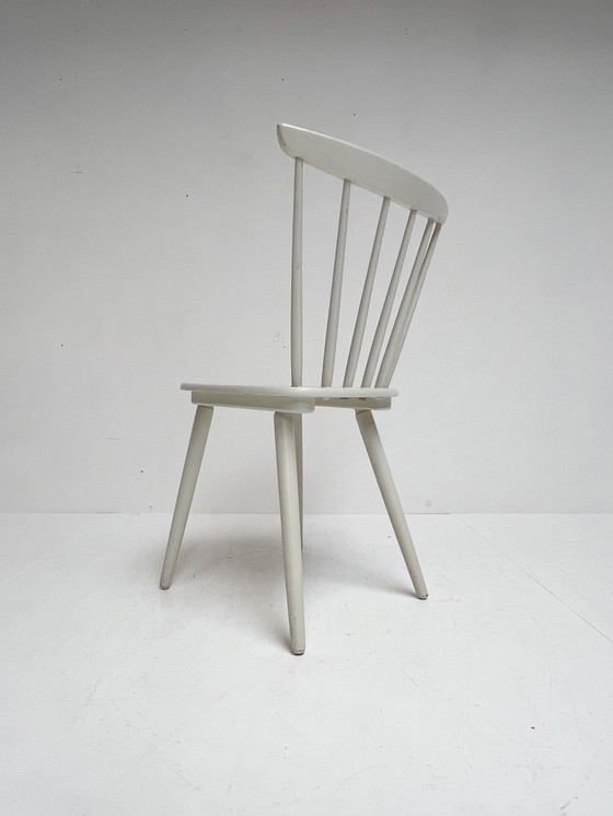 Image 1 of Set Witte Vintage Spijltjesstoelen, 1970’S