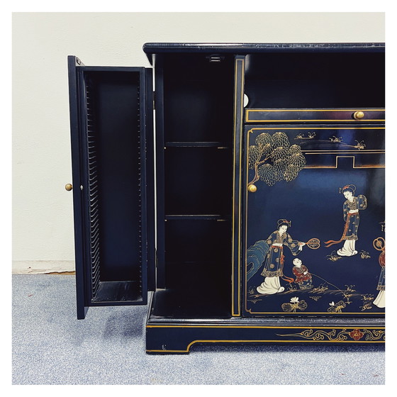 Image 1 of Chinees Dressoir