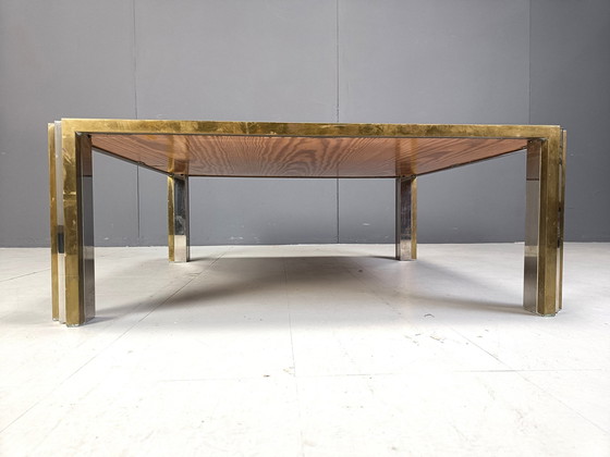 Image 1 of Italiaanse Burl houten salontafel door Tommaso Barbi, 1970S