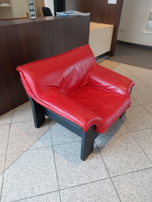 1 X 1970'S Rood Lederen Robuuste Fauteuil. 