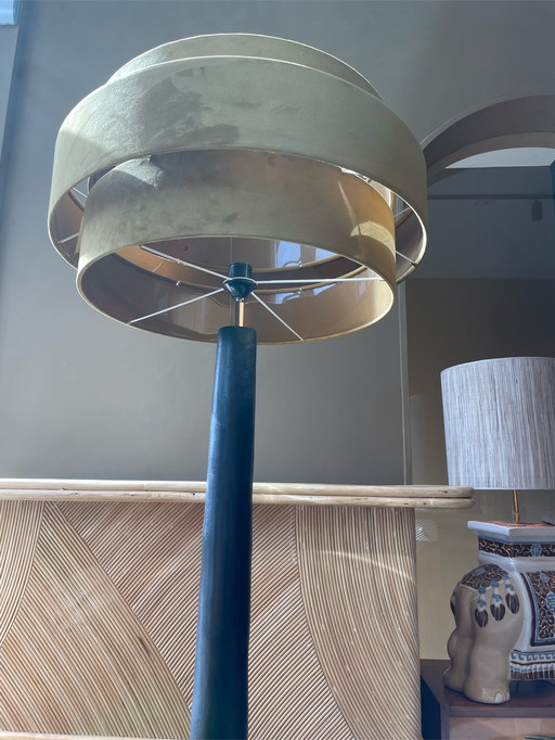 Zwart houten vloerlamp trio kap