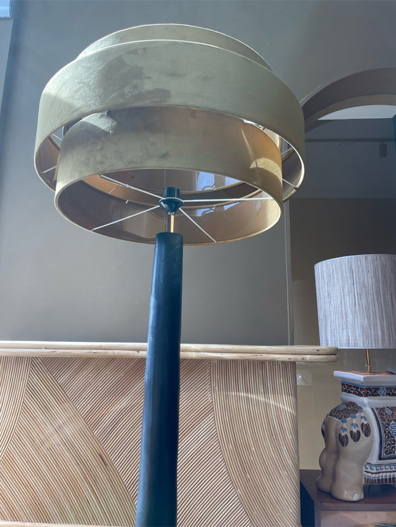 Image 1 of Zwart houten vloerlamp trio kap