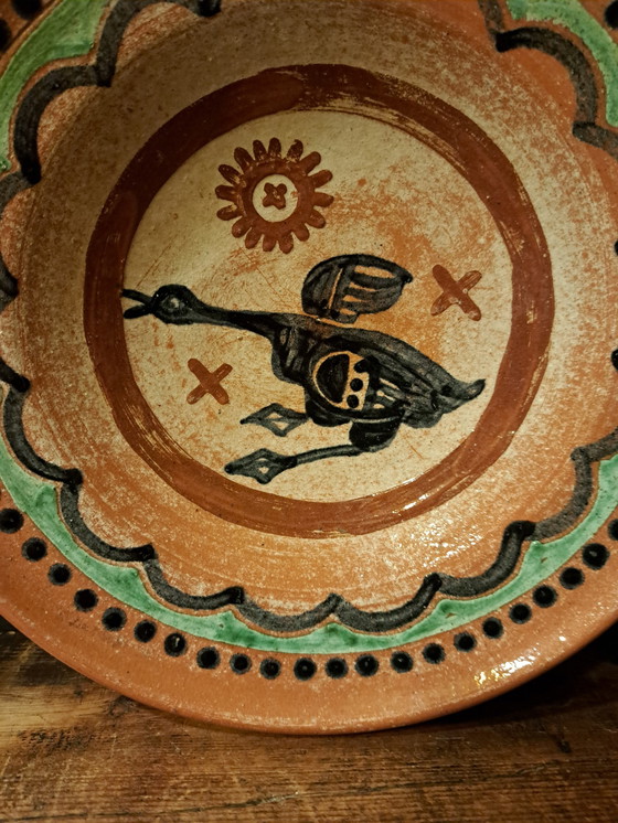 Image 1 of 1 X Vintage Handgeschilderd Aardewerk Terra Cotta Russel Tiglo 1944 Sier Wandbord