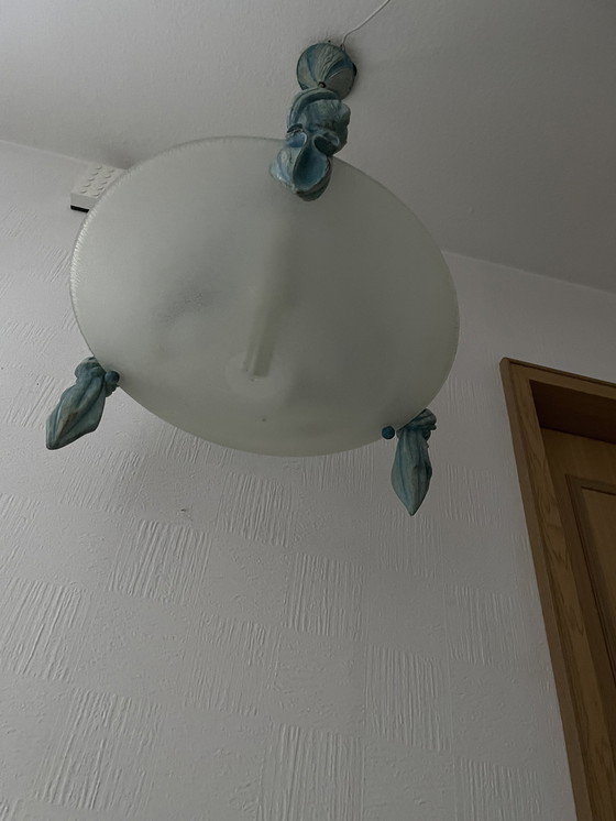 Image 1 of Italiaanse kroonluchter van houtsnijwerk en Murano-glas