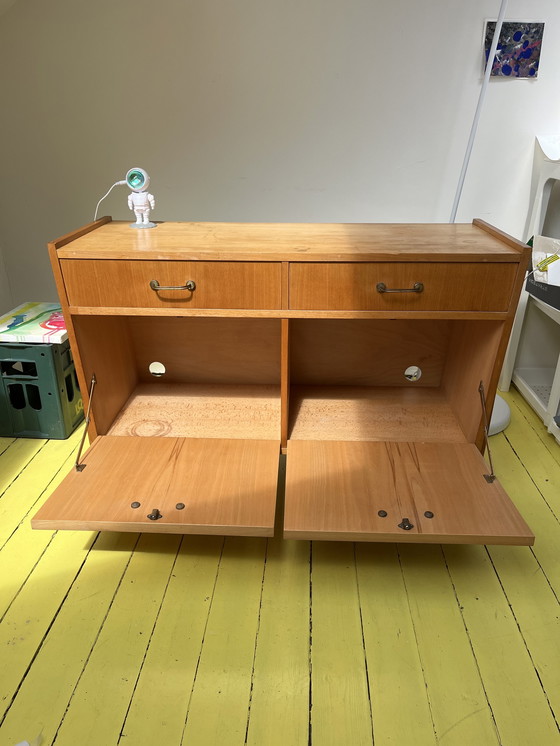 Image 1 of Vintage dressoir